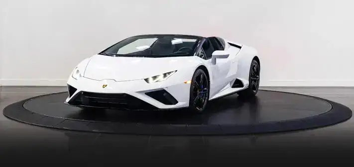 white-lamborghini-huracan-evo-spyder-rental-profile-view-orlando-exotic-car-rentals